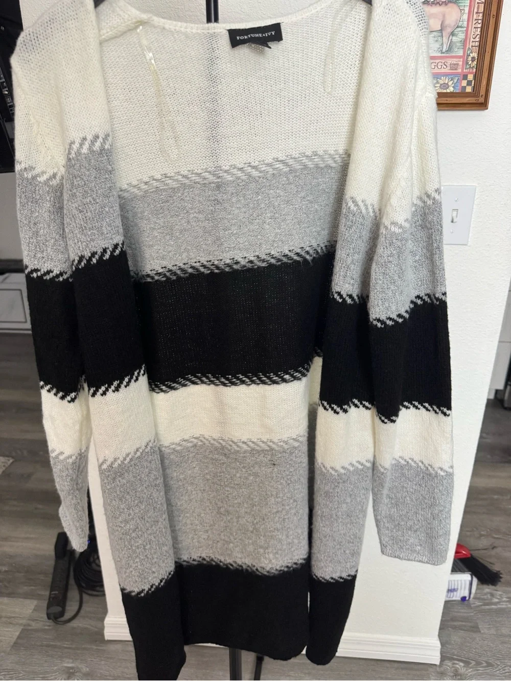 Women's Cream, Gray & Black Striped Knit Sweater Fortune and Ivy Size Large